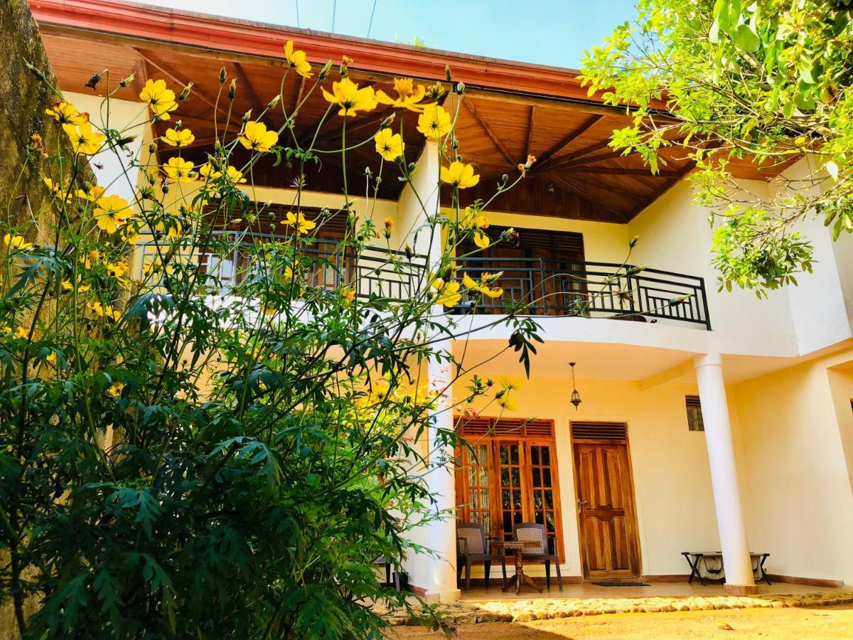 Hotel Mango Tree Nearest Adam'S Peak Nallathanniya Eksteriør billede
